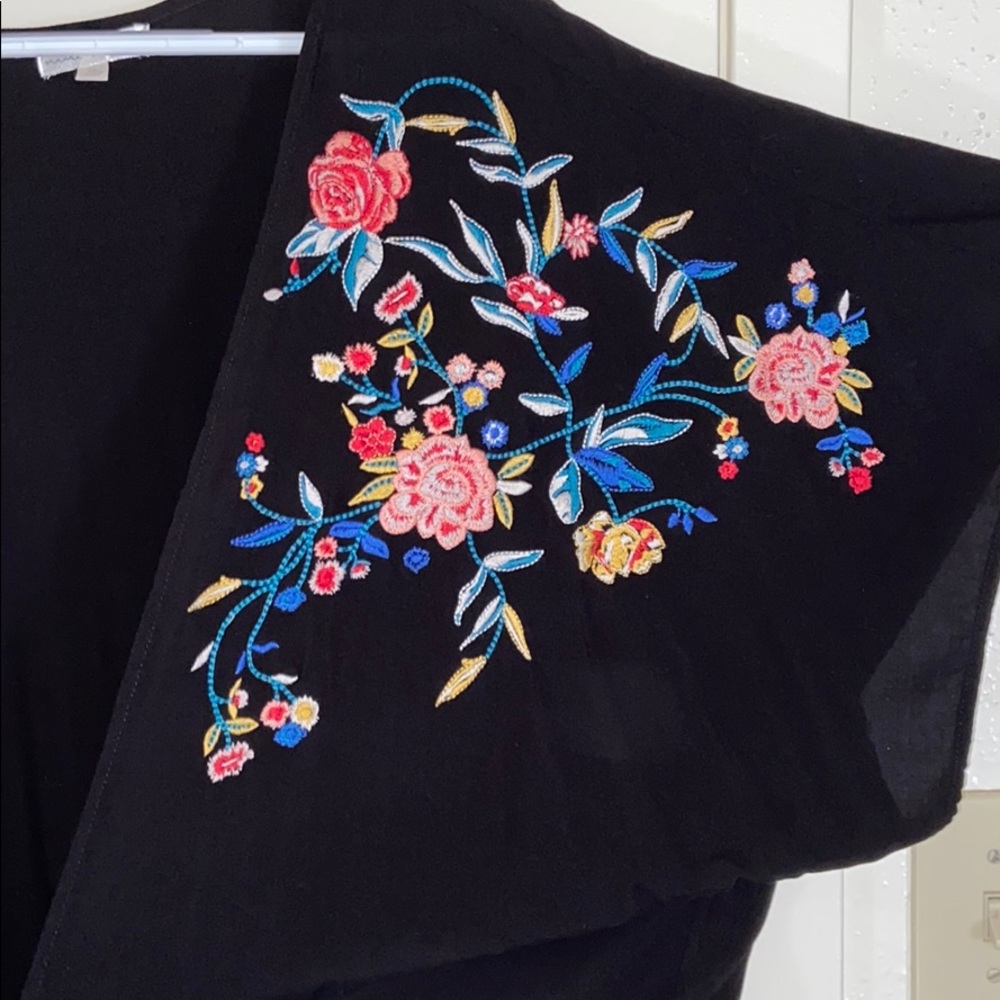 Black with detailed embroidery cardigan